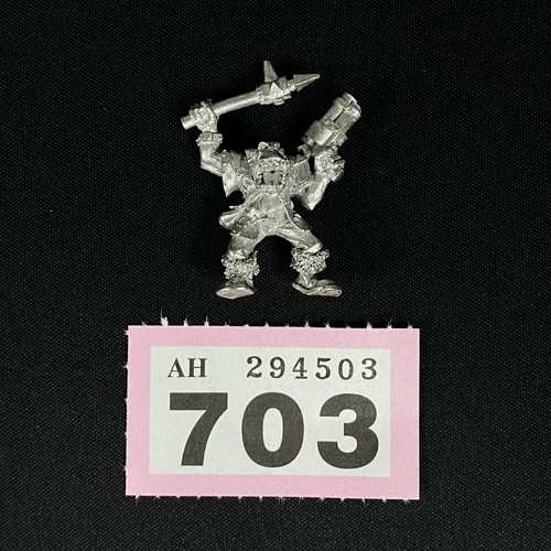 Gorkamorka ork boy metall - ork,