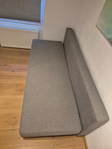 Neuwertige graue schlafcouch - neuwertige,
