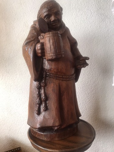 Geschnitzte mönch holzfigur - mönch,
