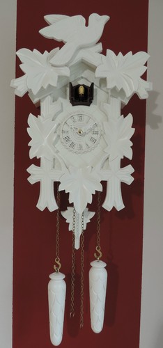 Kuckucksuhr mit quarzwerk - kuckucksuhr,