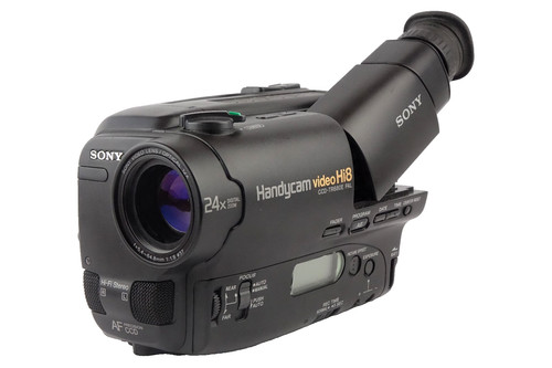 Sony ccd tr680e - sony, hi8
