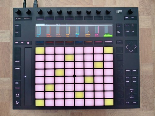 Ableton push daw controller - ableton, 2