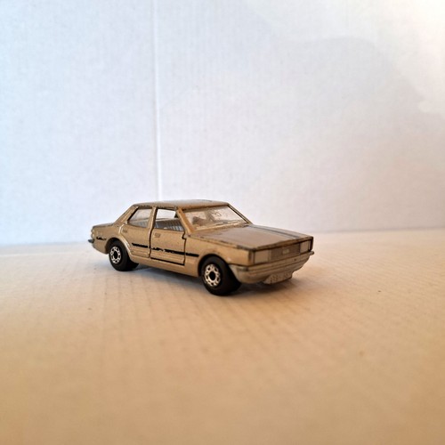 Matchbox superfast ford - matchbox,