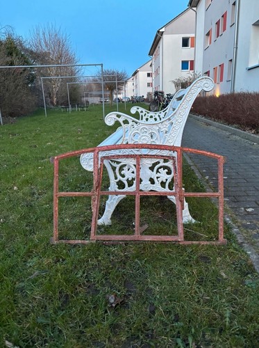 Altes stallfenster gusseisen - altes,