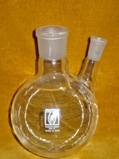 Zweihalskolben 500 ml Destille  NEU Laborglas Laboreinrichtung Laborzubehör 