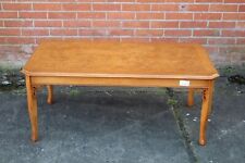 Schöner Chippendale Couchtisch /Selva Möbel / Stilmöbel 120x70x50cm