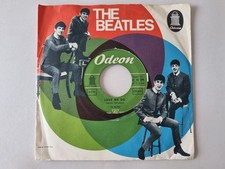The Beatles - Love Me Do /