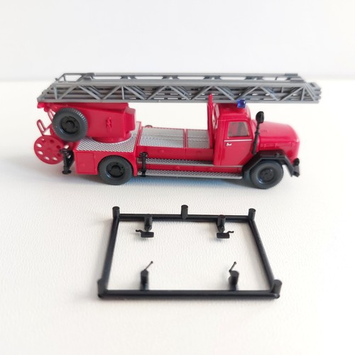 Mes 760 wiking magirus - 1:87,
