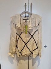 Alexa Chung cremefarbene