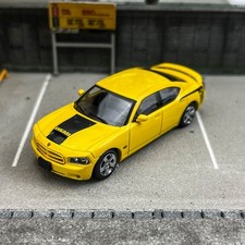 Rollin 1:64 Dodge Charger 08