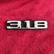 BMW E21 E 21 3er 318 i 318i Alpina Typenschild hinten sehr gut erhalten + Blende