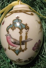 Hutschenreuther Das Ei 1988 Jahresei  Vogel auf Blume year egg Osterei Ei OVP