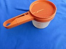 Tupperware Vintage "Sift It"