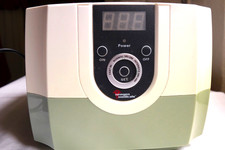 Ultraschall-Reinigungs-Gerät