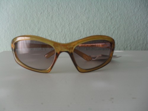Sportliche sonnenbrille von - sportliche,