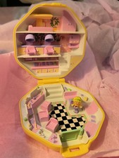 Polly Pocket Bluebird 1990 Original Mit Figur Friseur Verschluss Intakt Rar ??