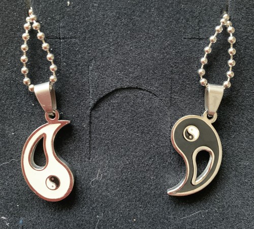 Yin und yang - und,