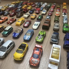 Matchbox Hot Wheels Siko  Auto