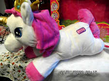 Filly Sparkle Simba Filly Pferd groß sprechend