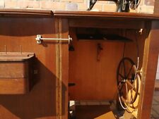 Textima Nähmaschine, ca. 60 Jahre, versenkbar, mit Arbeitstisch, div. Zubehör 