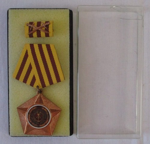 Ddr kampforden für verdienste - ddr,