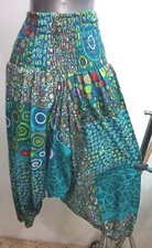 Peppige Goa Hose mit gesmoktem