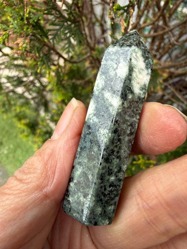 Preseli blaustein geschnitzter - preseli,