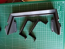 ESU Ecos  schräge Auflage für 50200, bis 50220 und 2 Halter für Netzteil 50119