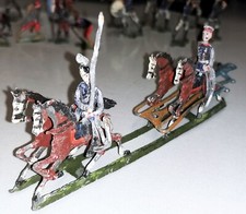 Zinn-, Blei-Soldaten auf 4