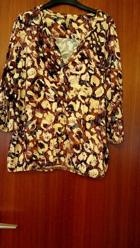 Damenbluse mit leopardenmuster - mit,