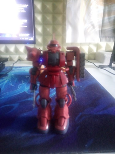 Modellbau roboter mit axt - roboter,