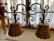 1 Pendelleuchte mit 2 Kupfer-Schirme mit Eisen-Aufhänung