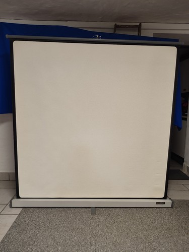 Beamer leinwand mit ständer - beamer,