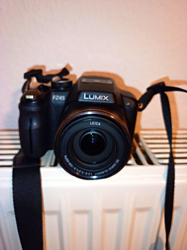 Panasonic lumix dmc fz45 - panasonic,