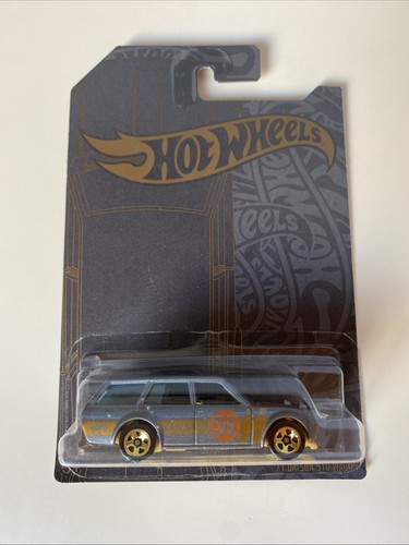 Hot wheels silver - hot, series