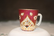 Mokkatasse, Sammeltasse, Poorzellantasse, ca. 5,5 cm, rot-gold