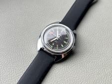 Vintage Premira Taucheruhr, Handaufzug 36mm, Alte Armbanduhr am Kautschukband