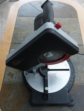 Kapp- und Gehrungssäge KSG 900 von Kingcraft