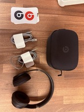 (S36) Beats Solo 4 -