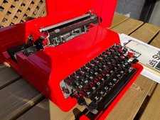 Olivetti Valentine