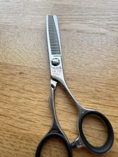 Effilierschere Kasho KDM 60OS T30B - 30 Zähne oben 6,0 Zoll Friseurschere