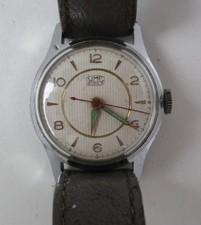 UMF Ruhla Armbanduhr Handaufzug 60er Jahre 32mm (146941)