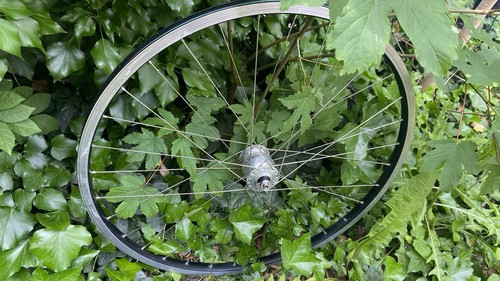 Son nabendynamo vorderrad - 28,