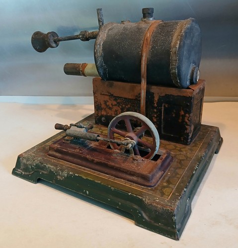 Uralt dampfmaschine - uralt,