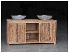 A-006 - Massiver rustikaler