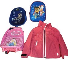 Rucksäcke Kinder 3 Stück u. 1 Anorak 110