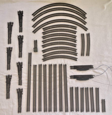 Arnold N: Konvolut Schienen