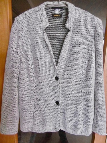 Hübsche kurze jacke - hübsche,