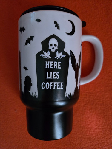 Maxx halloween here lies - tk,