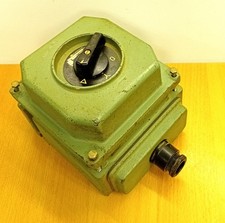 DDR Stern-Dreieck- Schalter Stahlguss  Aufputz Sterndreieckschalter Drehschalter